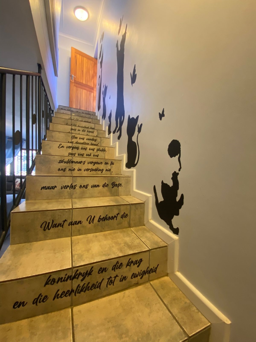 3 Bedroom Property for Sale in Menkenkop Western Cape